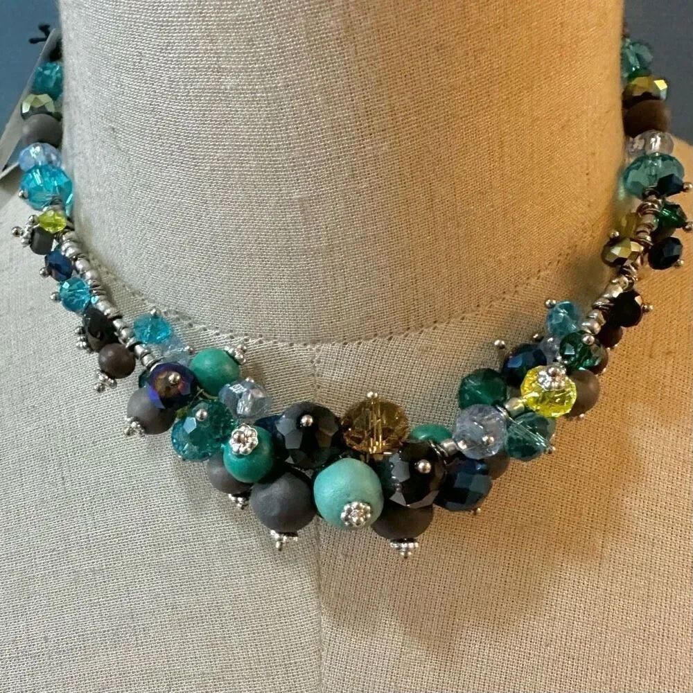 Cookie Lee  blue Cluster Beaded Necklace